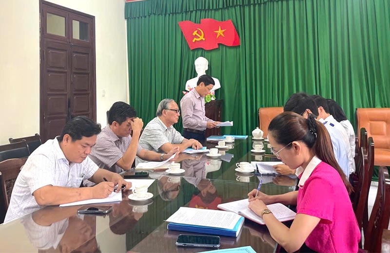 Thẩm định công trình lịch sử Đảng bộ các địa phương, đơn vị trên địa bàn thành phố