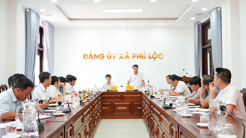 Tổ công tác 35 Ủy ban Kiểm tra Thành ủy Huế làm việc tại xã Phú Lộc