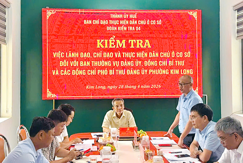 Phát huy dân chủ ở cơ sở, tạo đồng thuận trong nhân dân, góp phần xây dựng phường Kim Long tiến nhanh, tiến mạnh, tiến vững chắc