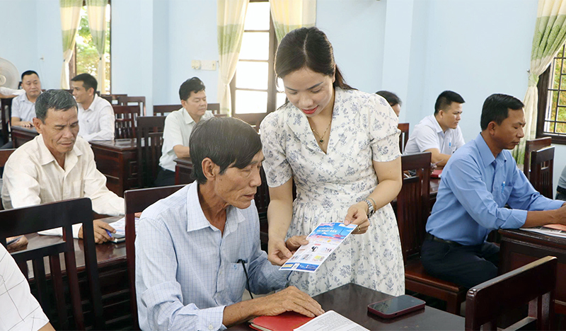 Phú Vang: Truyền thông tư vấn nghề nghiệp và giới thiệu việc làm cho người lao động