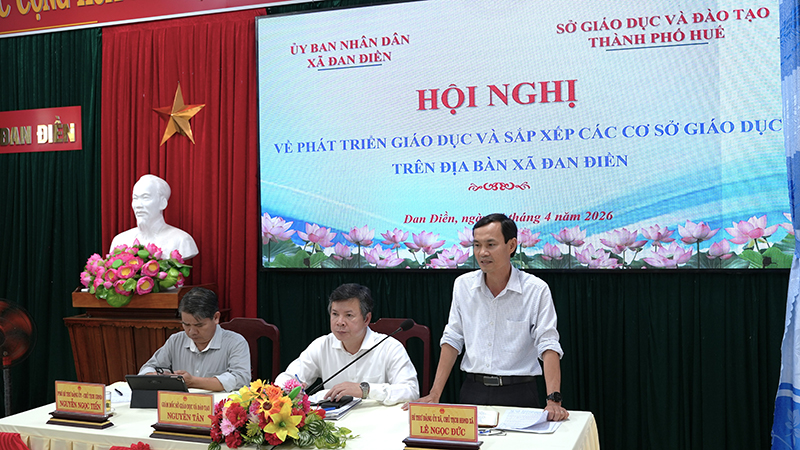 Sở Giáo dục và Đào tạo thành phố làm việc với xã Đan Điền về phát triển giáo dục và sắp xếp các cơ sở giáo dục