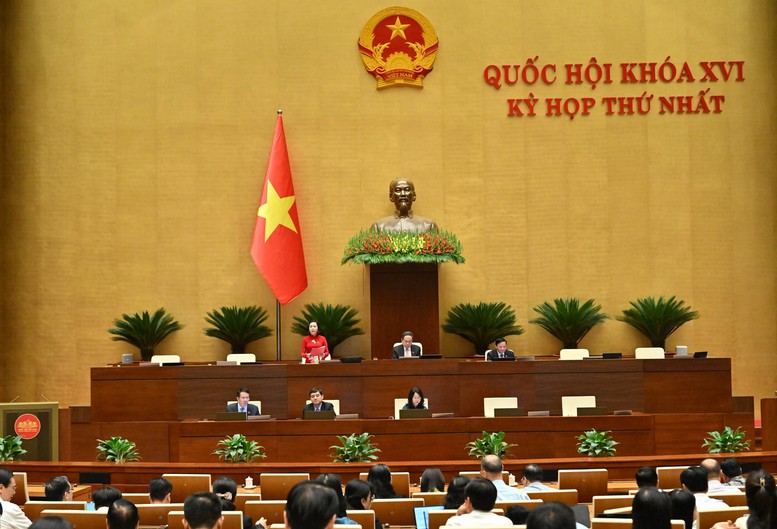 Quốc hội bàn cơ chế đột phá phát triển văn hóa: Đề xuất Ngày Văn hóa Việt Nam 24/11, thí điểm quỹ đầu tư mạo hiểm