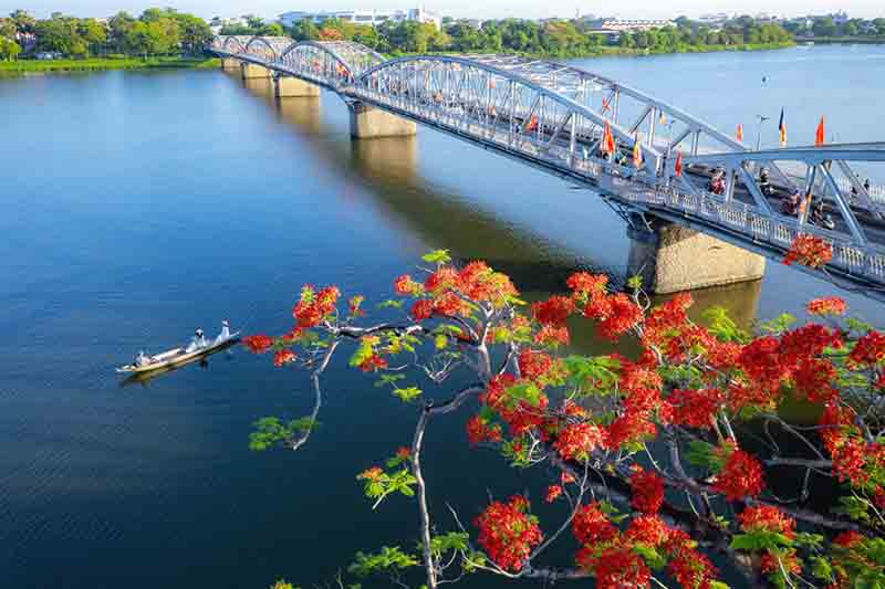 Thành phố Huế được vinh danh là điểm đến trăng mật lãng mạn hàng đầu thế giới năm 2026
