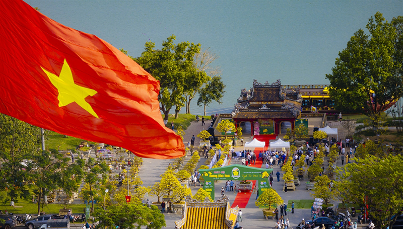  Ngày hội Hoàng mai Huế lần thứ IV – Tôn vinh sắc mai vàng Cố đô