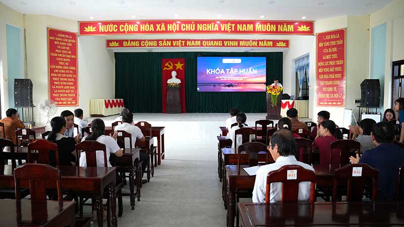 Đan Điền: Tập huấn truyền thông du lịch giảm nhựa cho các điểm du lịch cộng đồng