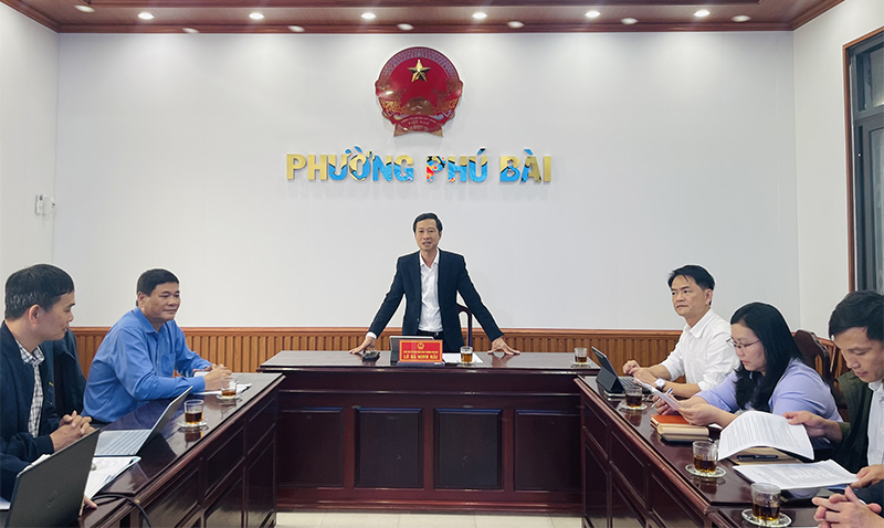 Phú Bài làm việc với Công ty Quản lý bay miền Trung về định hướng thuê đất tại khu vực sân bay