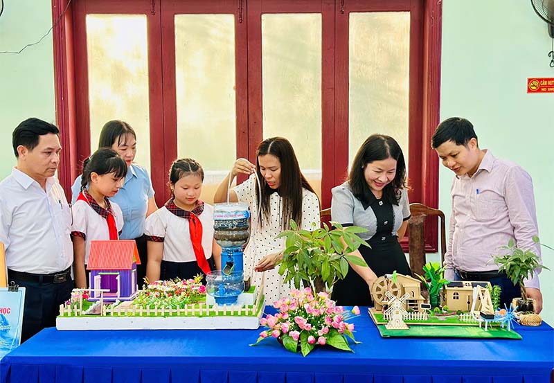 Ngày hội STEM Phú Lộc: Khơi dậy đam mê khoa học từ bậc tiểu học