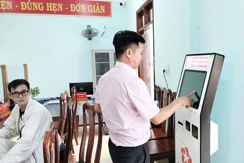 Phong Phú: Nâng cao hiệu lực chính quyền địa phương 02 cấp, phục vụ nhân dân tốt hơn