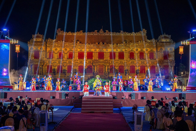 Phát triển kinh tế đêm tại khu di sản Huế gắn với các hoạt động lễ hội