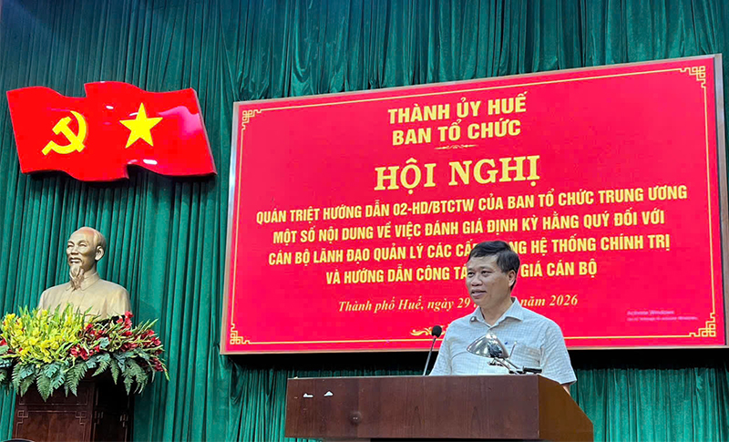 Quán triệt các văn bản mới của Trung ương về công tác tổ chức xây dựng Đảng
