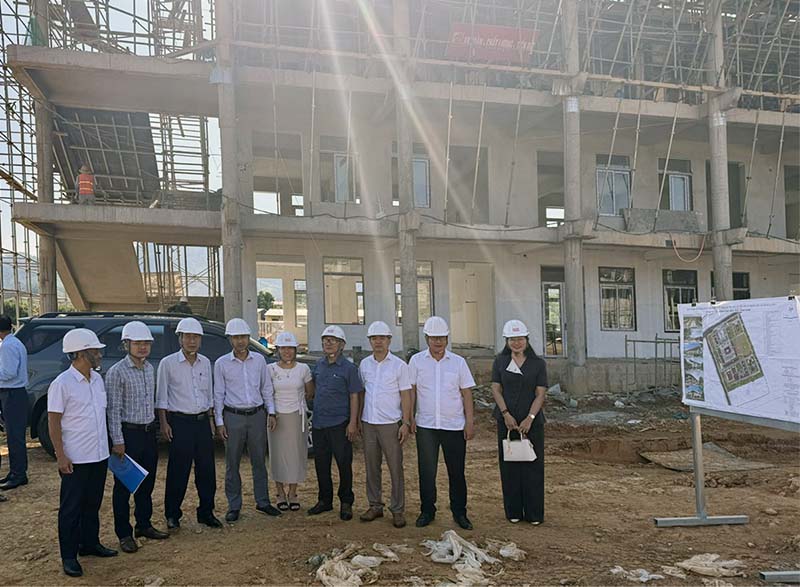 Đoàn công tác Vụ Địa bàn V, Cơ quan Ủy ban Kiểm tra Trung ương khảo sát thực địa và làm việc tại xã A Lưới 3, A Lưới 4