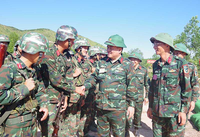 Trung đoàn 6 - Bộ CHQS Thành phố Huế diễn tập chiến thuật có bắn đạn thật cấp Trung đội năm 2026