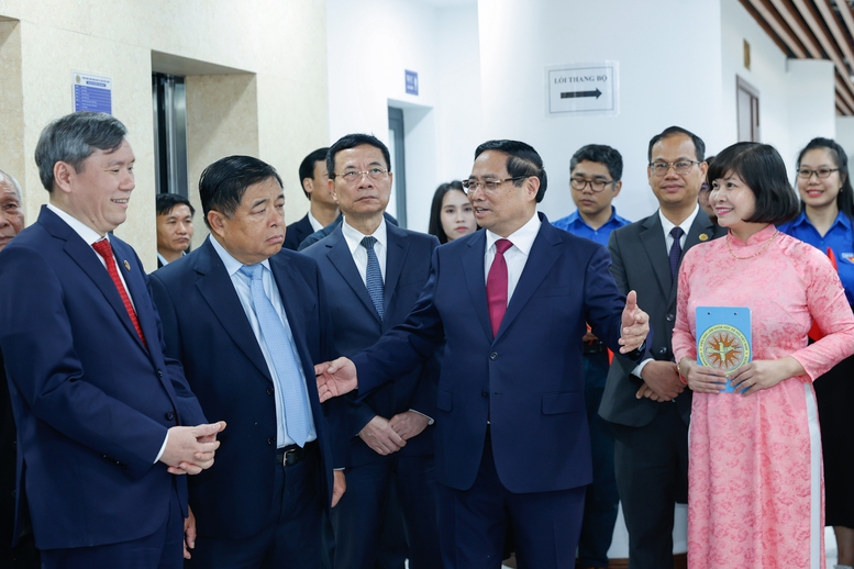 Thủ tướng: Khoa học xã hội và nhân văn là nền tảng tư duy, là kim chỉ nam cho hoạch định đường lối